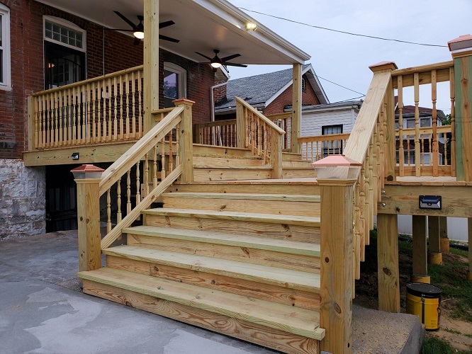 Modern Outdoor Staircase